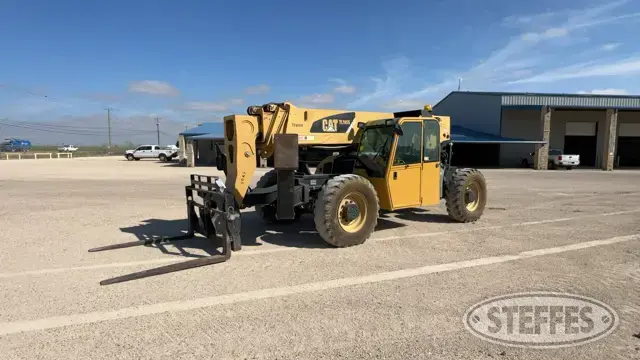 2008 CAT TL1055