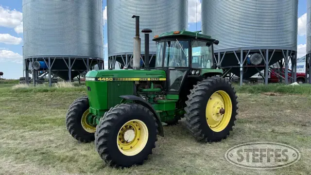 1988 John Deere 4450