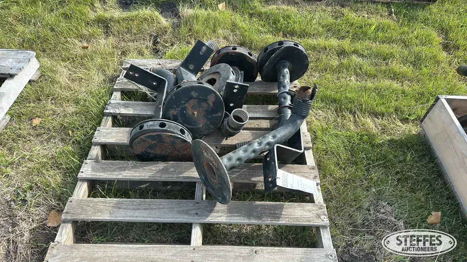 (6) John Deere air seeder towers Ag Equipment Part
