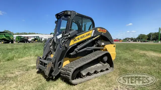 2019 New Holland C245