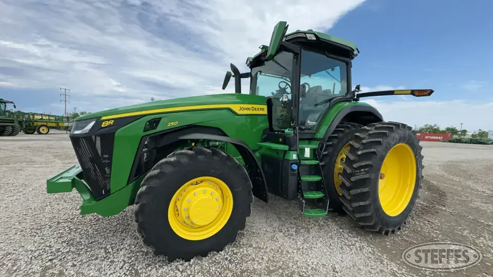 2023 John Deere 8R 250 MFWD Tractor
