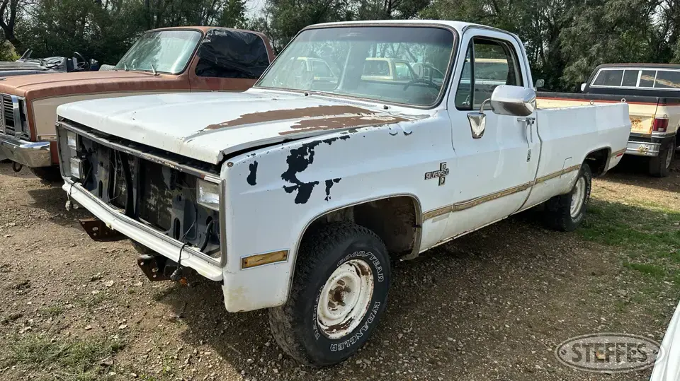 1984 Chevrolet C10 Silverado Half Ton Pickup
