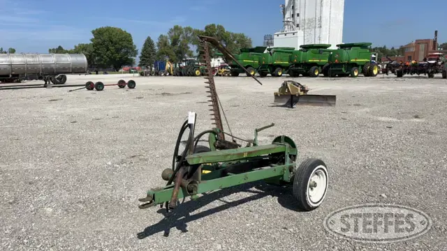 John Deere 37