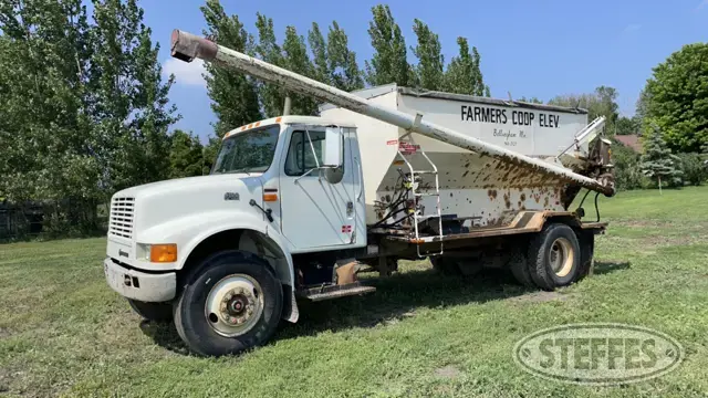 1995 International 4700
