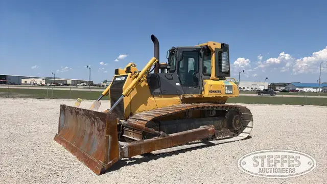 2006 Komatsu D65PX-15E0