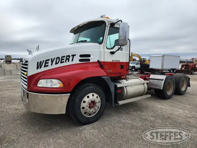 2007 Mack CXN613 Vision