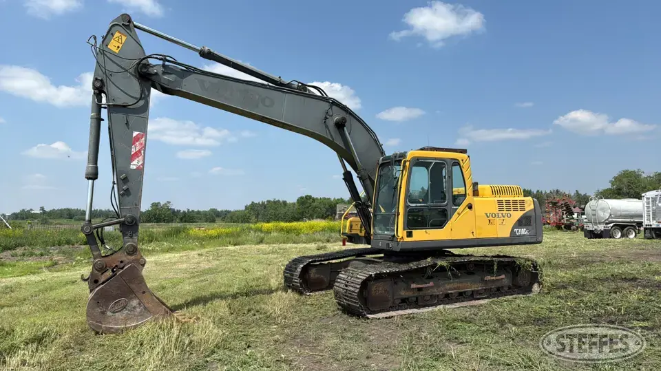 2004 Volvo EC210B Excavator