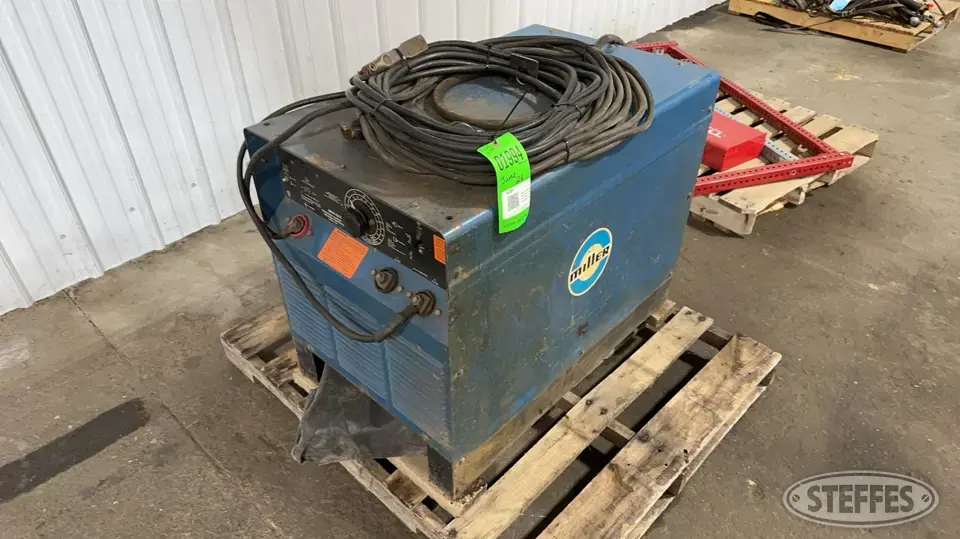 Miller SRH-333 Welding