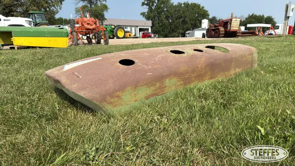 John Deere 4020 hood Tractor Part