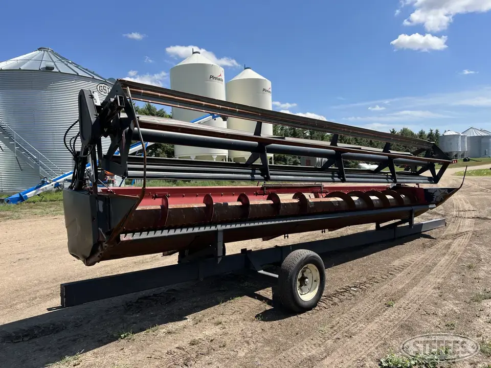 1997 Case IH 1010 Rigid Head