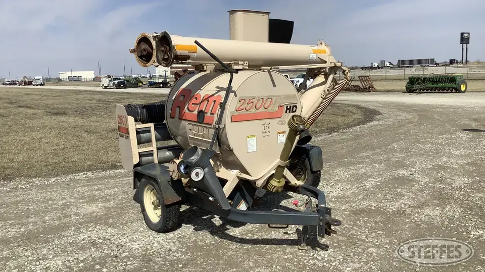 REM 2500 Pneumatic Grain Equipment