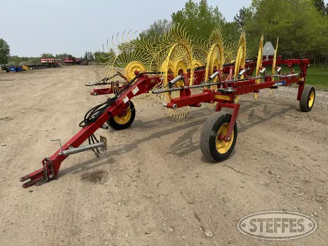 2009 New Holland HT152