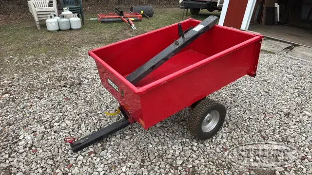 Huskee yard cart
