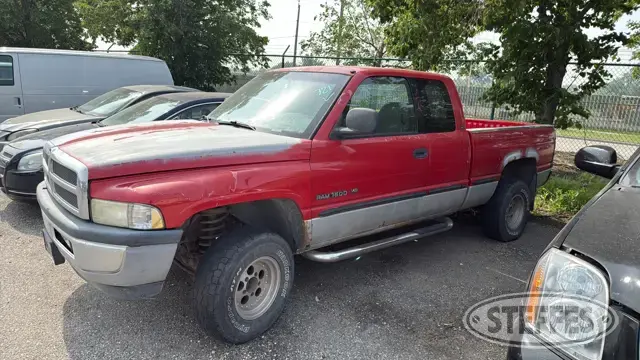 1999 Dodge Ram 1500 ST