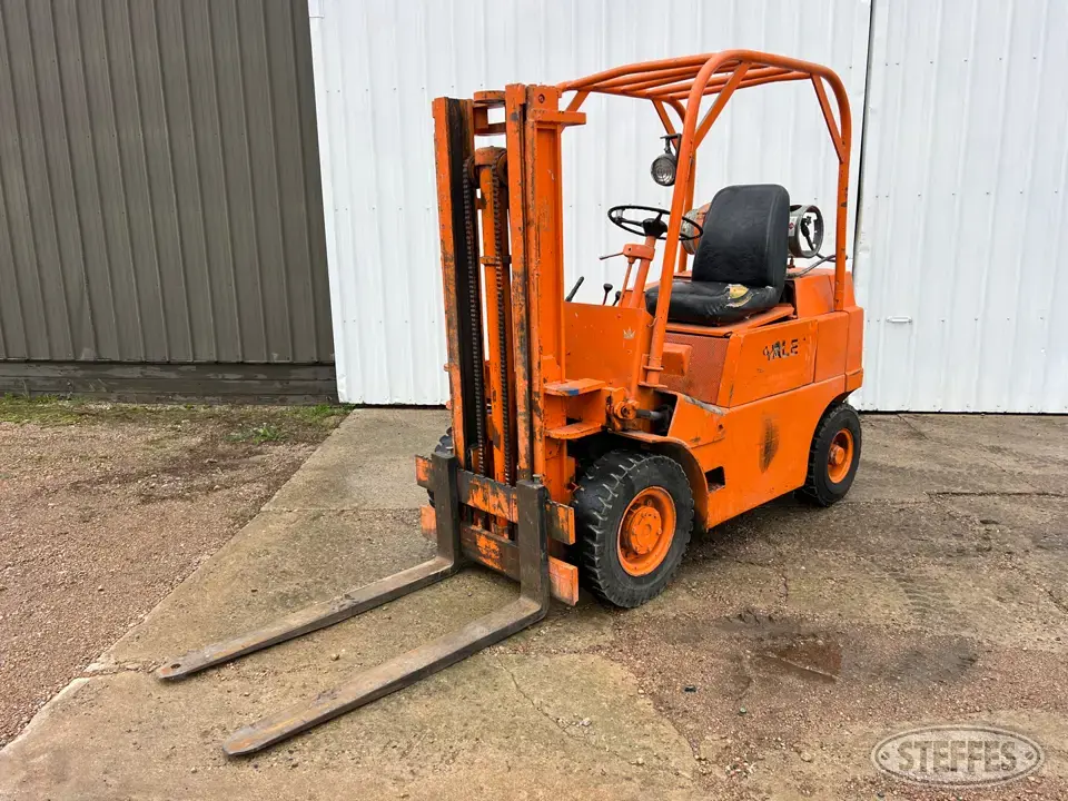Yale L38P Warehouse Forklift