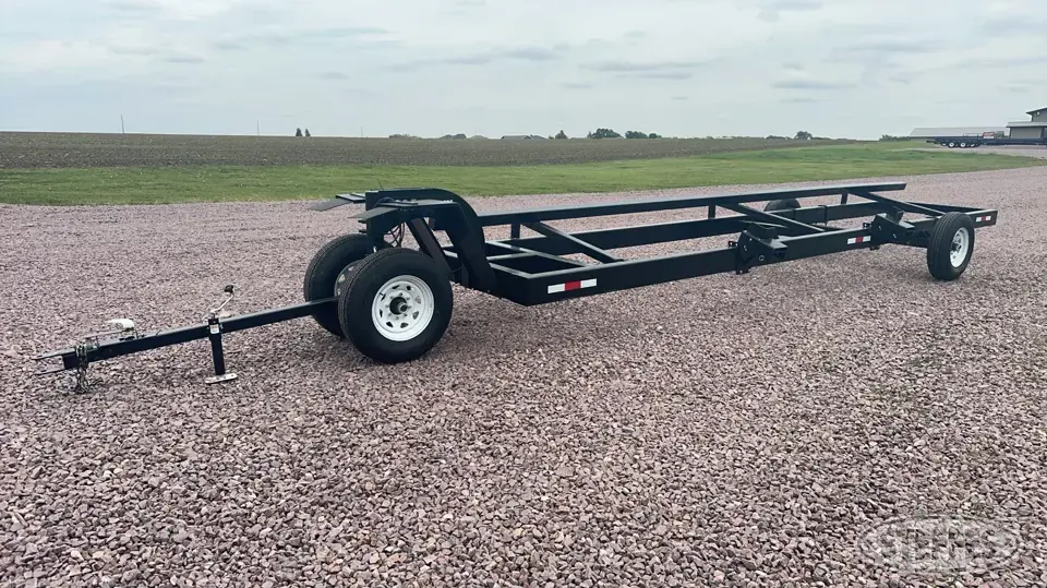 2024 T&T 26F Header Trailer