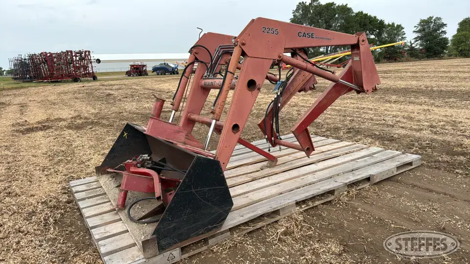 Case IH 2255 Tractor Loaders and Attachment