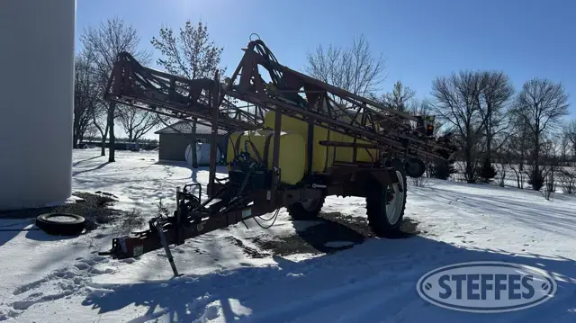 H&S pull-type sprayer