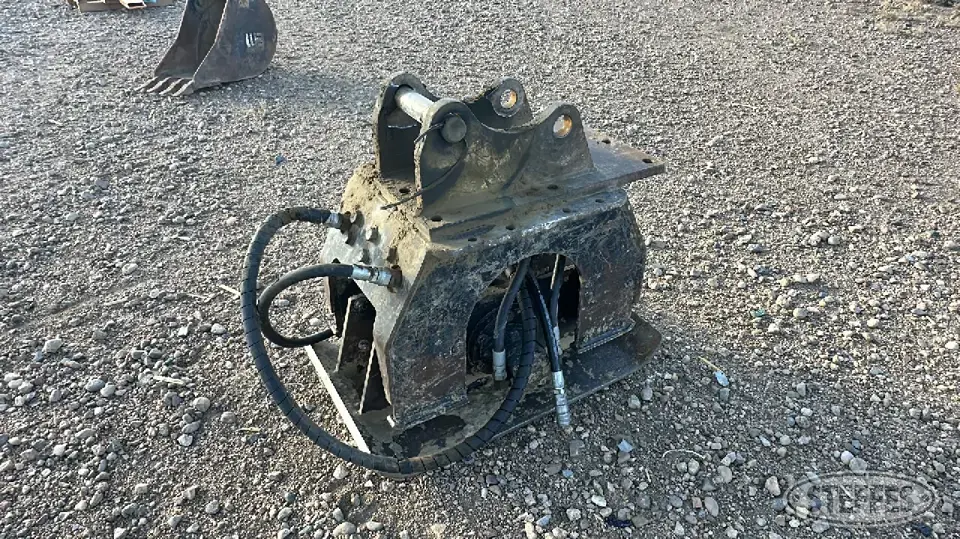 CAT CVP40 Loader Backhoe Attachment