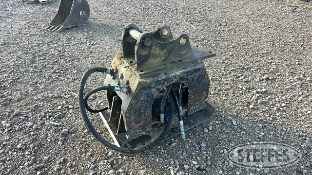 CAT CVP40