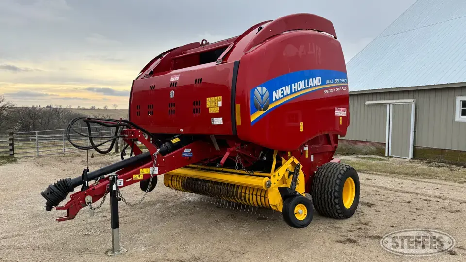 2020 New Holland Roll-Belt 560 Round Baler