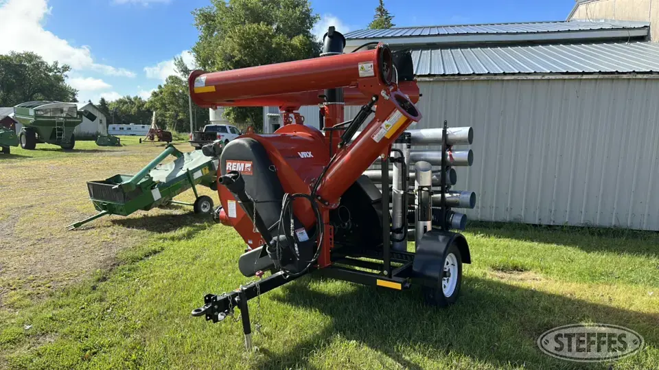 2015 REM VRX Pneumatic Grain Equipment