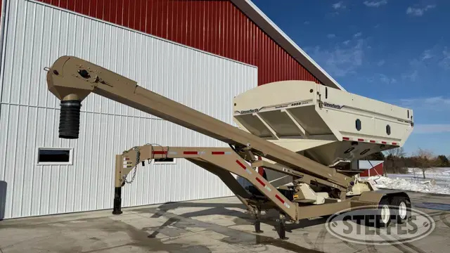 2020 Unverferth Seed Runner 4955 DXL