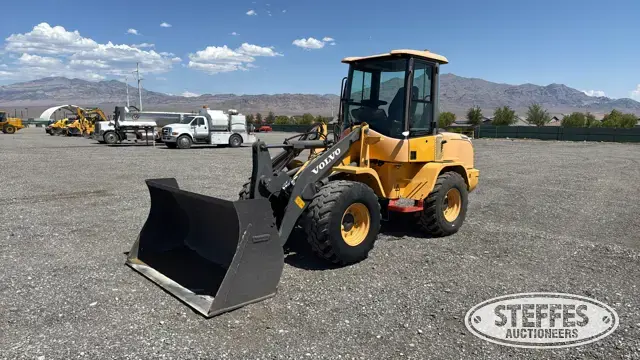 2017 Volvo L30GS