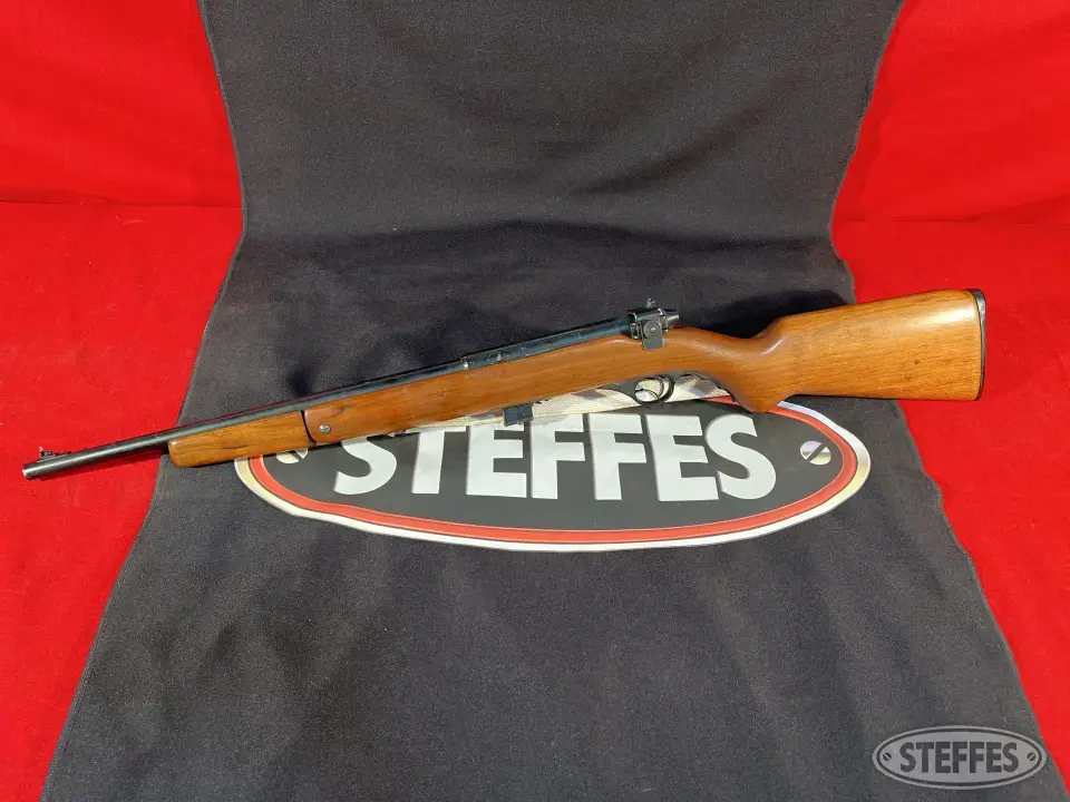 Mossberg 152 Rifle