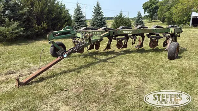 John Deere 3600