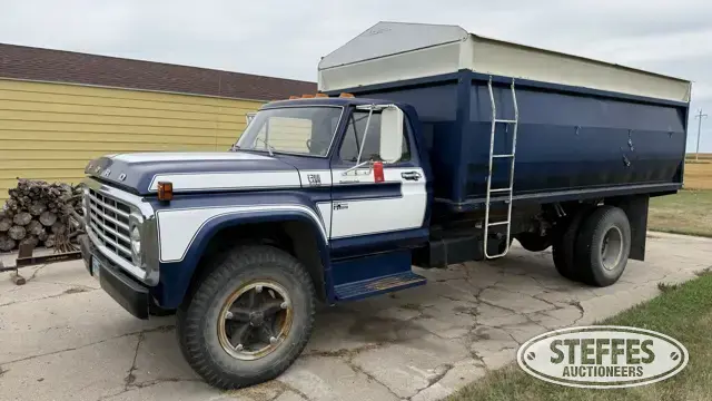 1979 Ford F-700