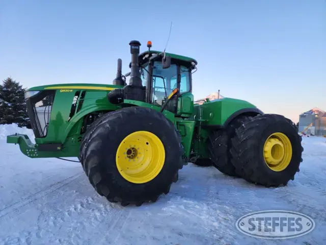 2015 John Deere 9520R