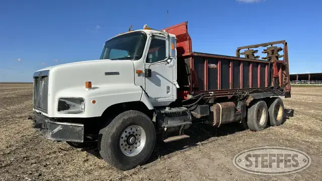 2002 International 5600i