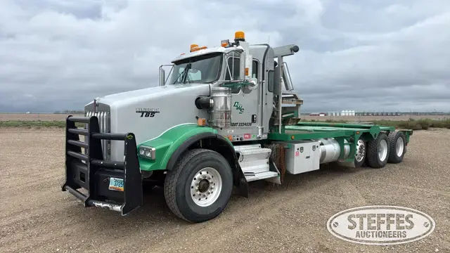 2020 Kenworth T800