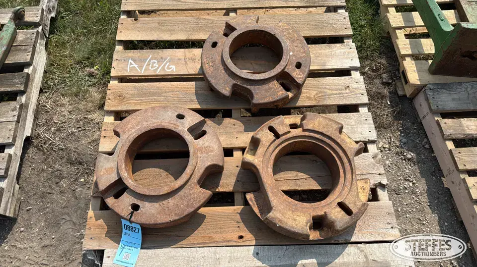 (3) John Deere rear wheel weights Tractor Part