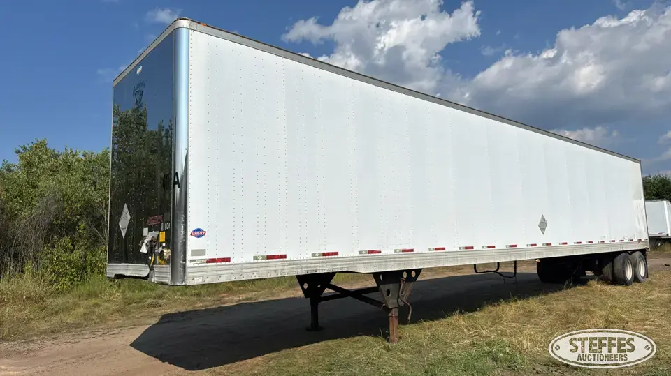 2008 Utility VS2DX Van Trailer