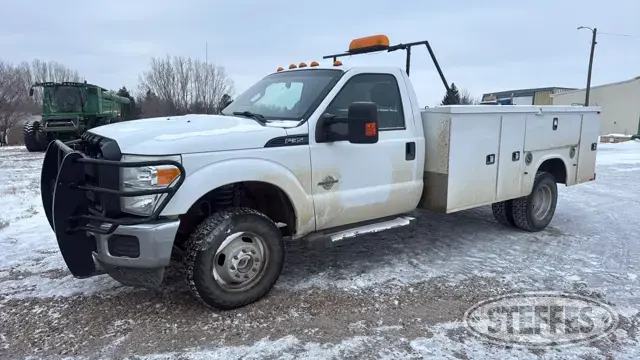 2013 Ford Super Duty F-350 XL