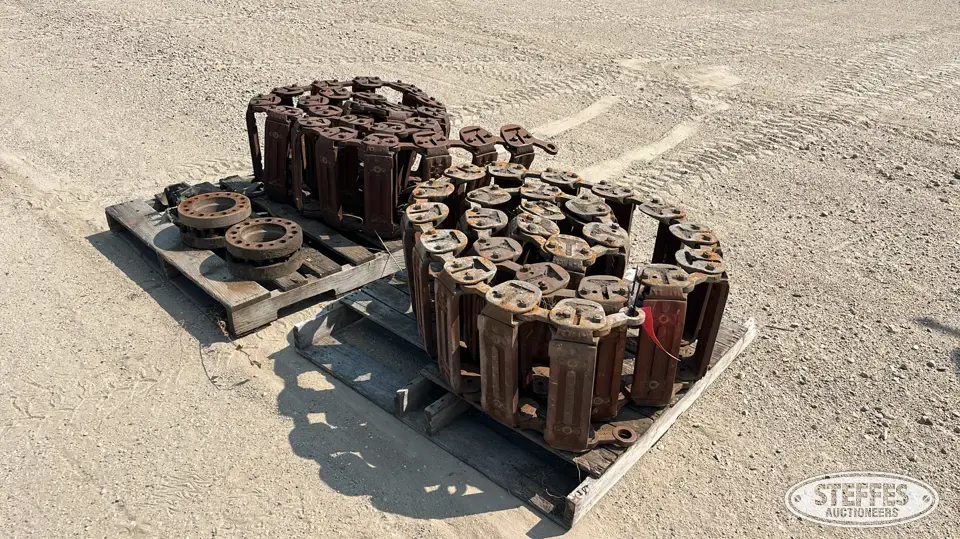 Grouser steel tracks