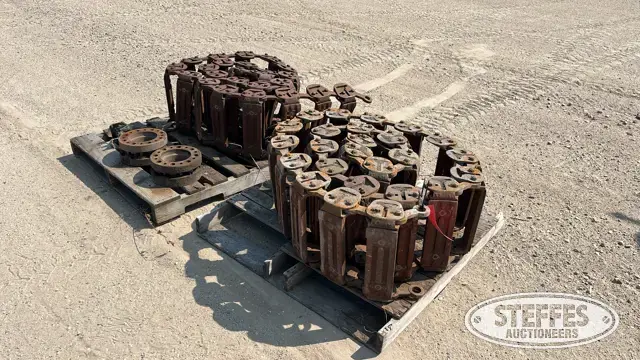 Loegering steel tracks
