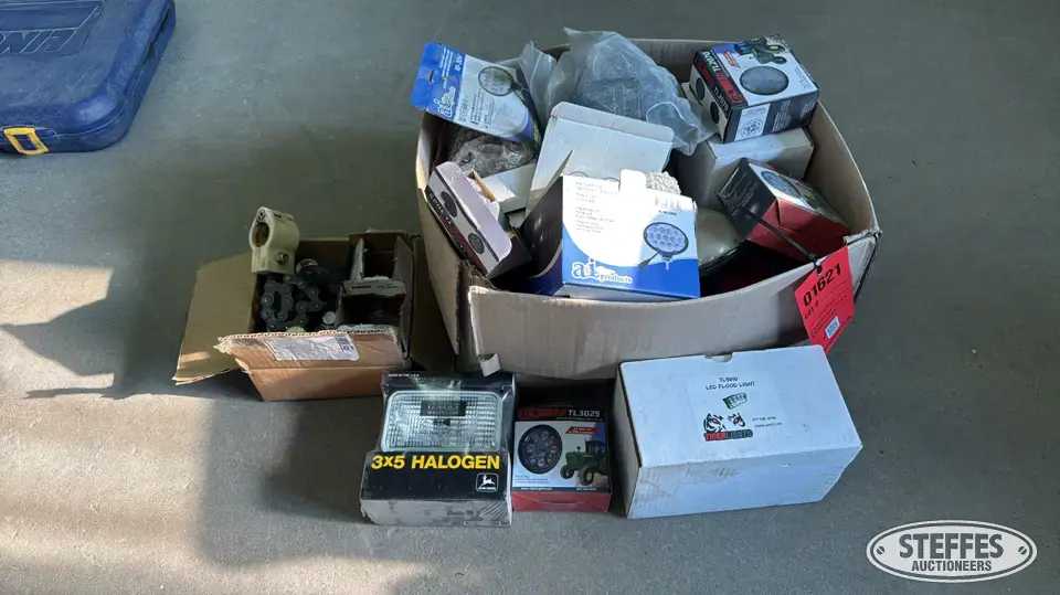 LED/halogen lights Ag Equipment Part