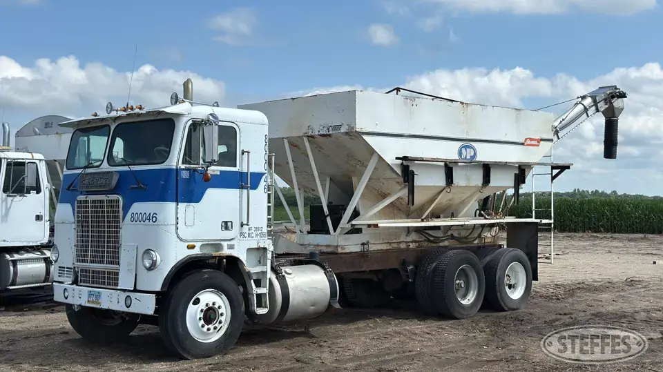 1980 Freightliner FLT-6364T Cabover Truck without Sleeper