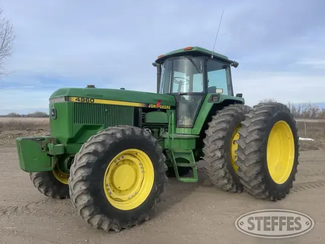 1992 John Deere 4960