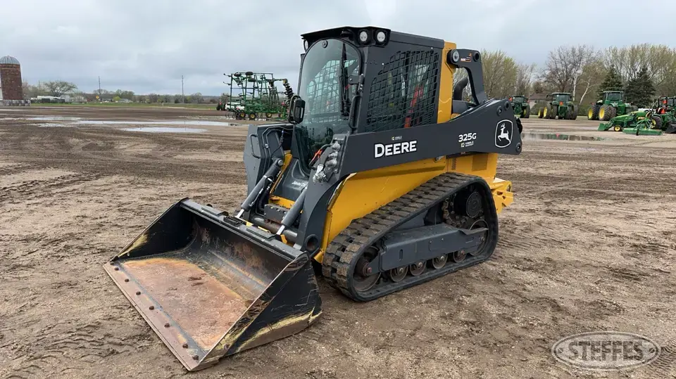 2023 John Deere 325G Tracked Skid Steer
