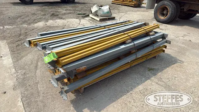 (48) Pallet racking crossmembers