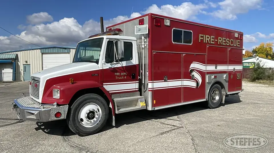 1998 Freightliner FL80 Cab and Chassis Truck