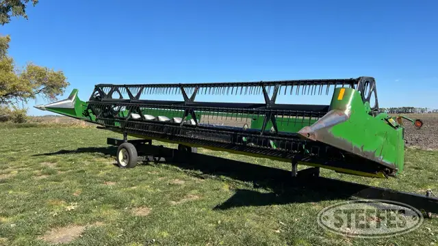 1994 John Deere 925