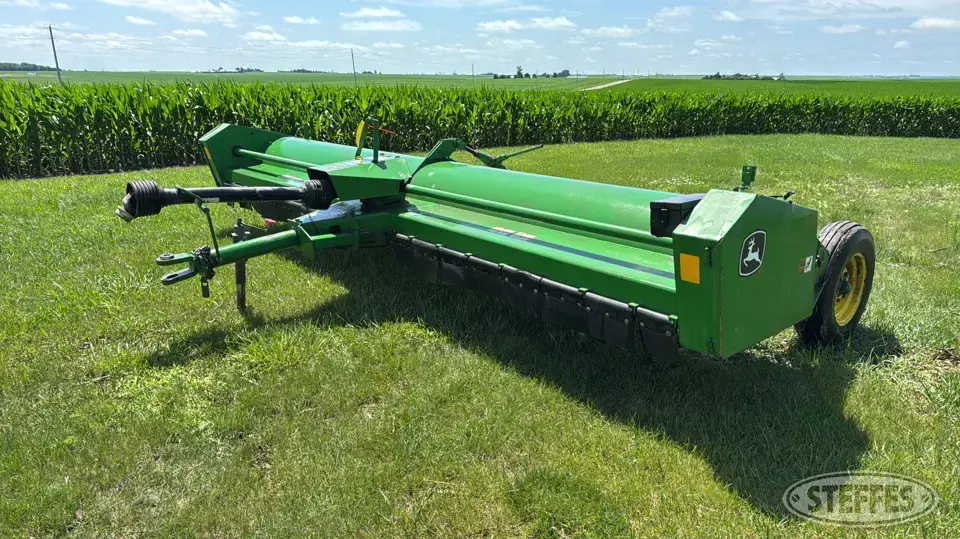 John Deere 115 Stalk Chopper