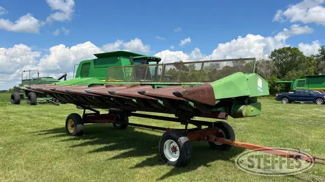 John Deere 853A