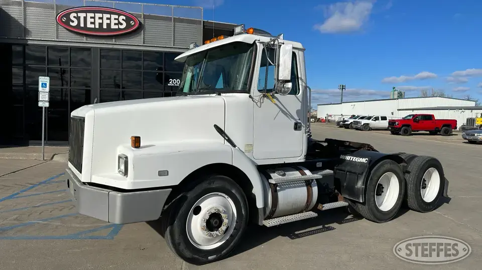 1994 Volvo White GMC WG64T Conventional Truck without Sleeper