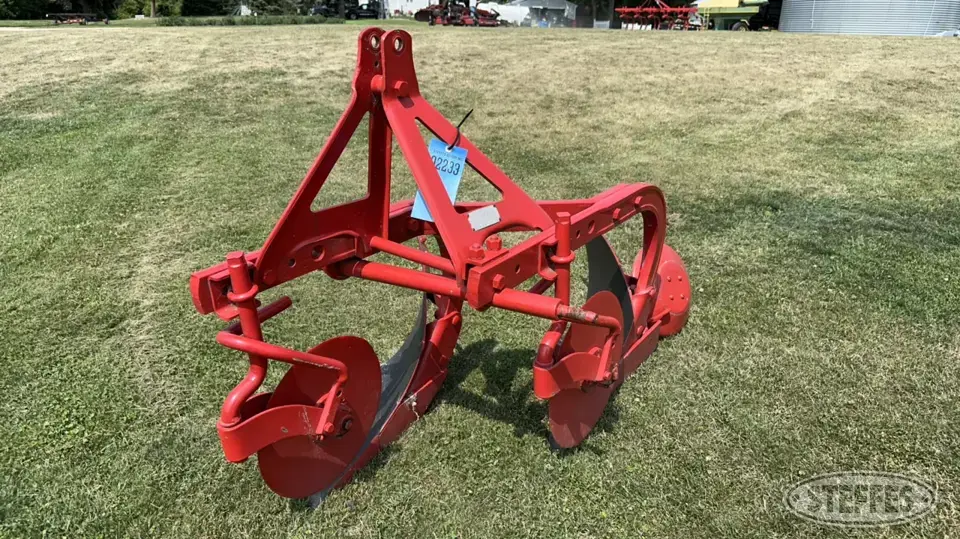 Dearborn 10-1 Plow